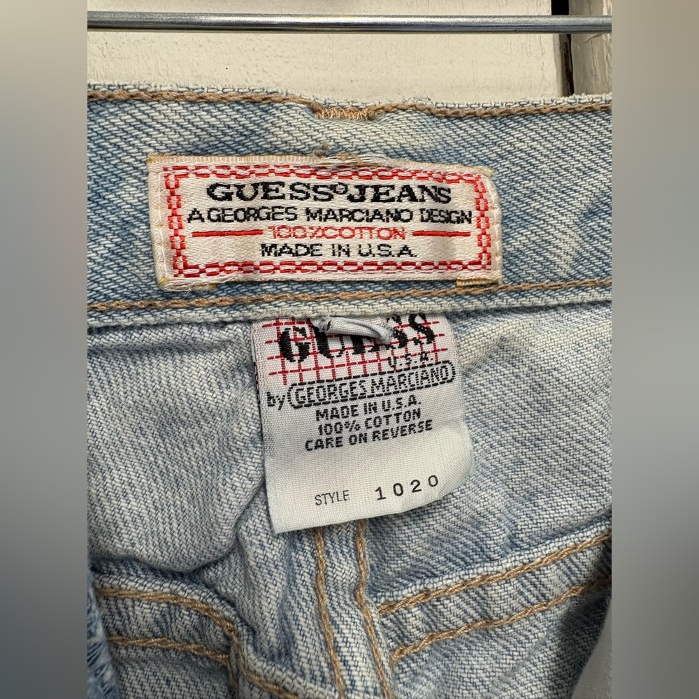 Vintage GUESS Women's Light Blue Boyfriend Jeans size 29